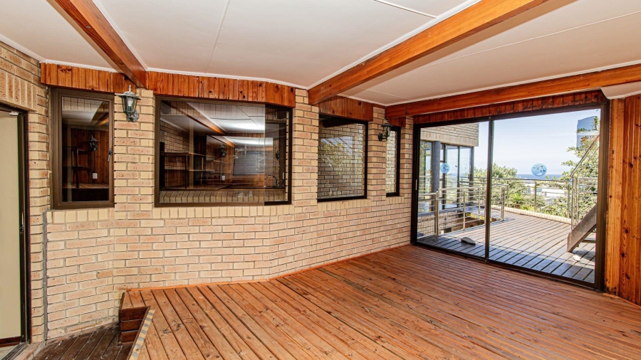 5 Bedroom Property for Sale in Hersham Western Cape